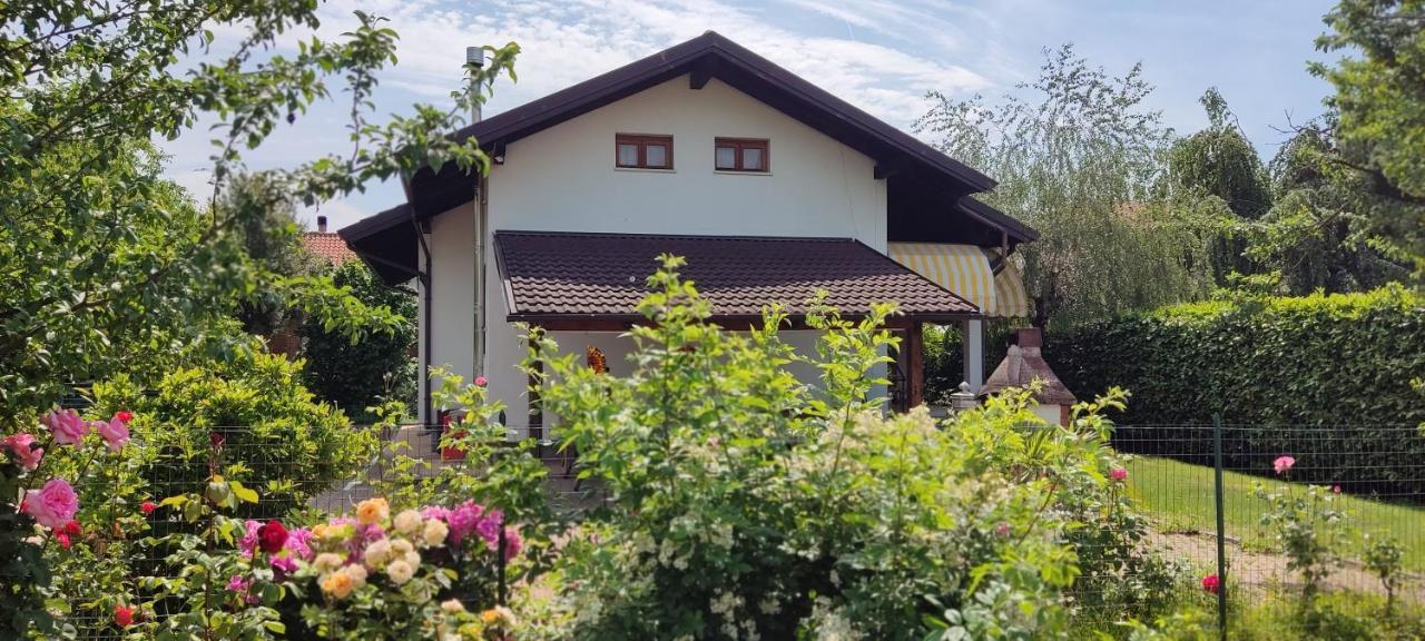 Ollasio18 Giaveno Luaran gambar
